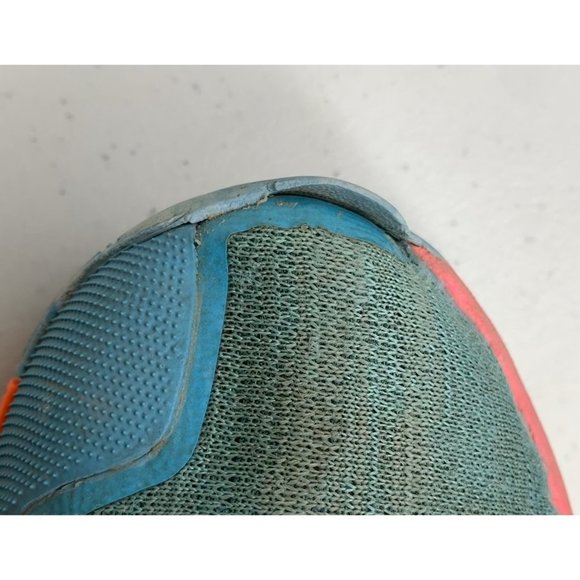 Nike Boys 7Y Blue Kyrie 6 GS Pool Lace Up Mid Top Basketball Shoes CZ4686-409 - Picture 9 of 10